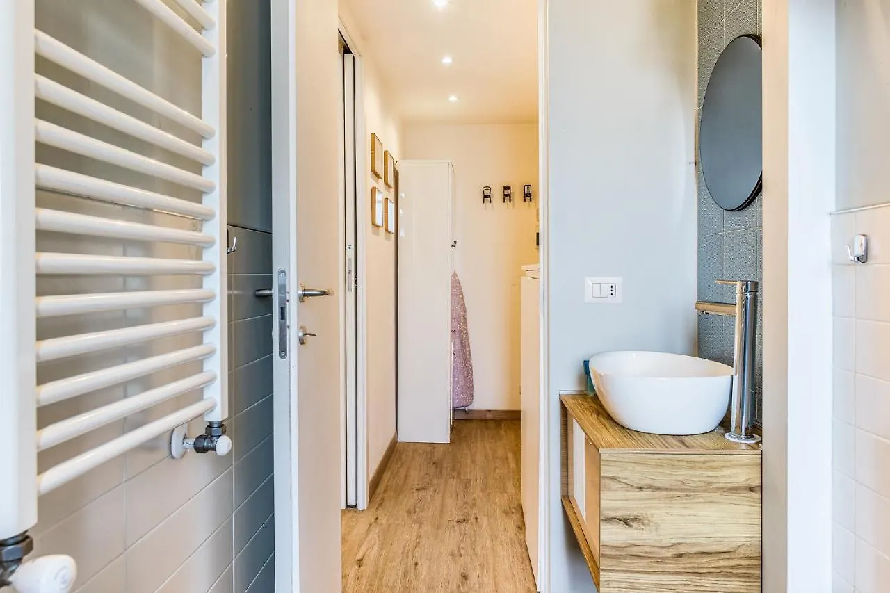 Travel Inside Srl - Ripa 127 Apartment Navigli Milan